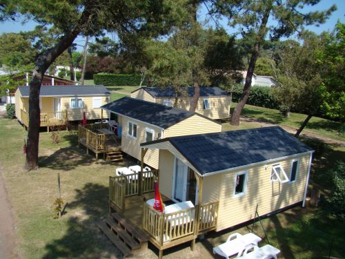 Le Puits de l'Auture - Between beaches and forests in Charente Maritime France Photo gallery of the campsite & surroundings