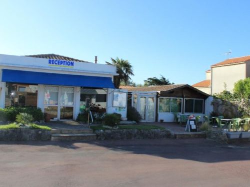 Le Puits de l'Auture, campsite near Royan 4-star services