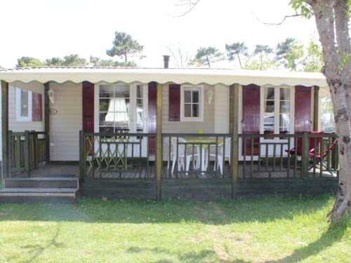 Stacaravan gamma Prestige | ISIS Verhuur stacaravans op de camping 4 étoiles Charente-Maritime