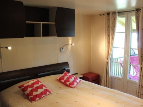 Mobile Home range Prestige | ISIS Holiday rentals Mobile homes at the campsite 4 étoiles Charente-Maritime