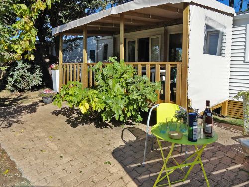 Mobile Home range "Privilège" | FLORES 2 Holiday rentals Mobile homes at the campsite 4 étoiles Charente-Maritime